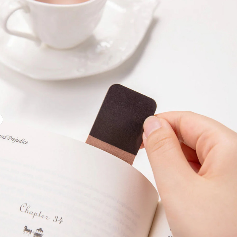 Premium Leather Magnetic Bookm - огляд і ціна Bookmark Magnetic Clip